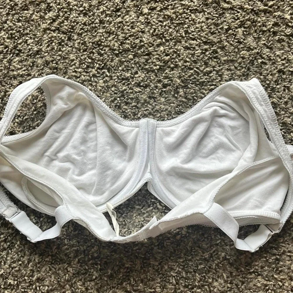Bali white wired